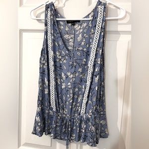 3 for $20 Bundle any 3 items priced $15 and under and get them for $20🛍️🛍️🛍️